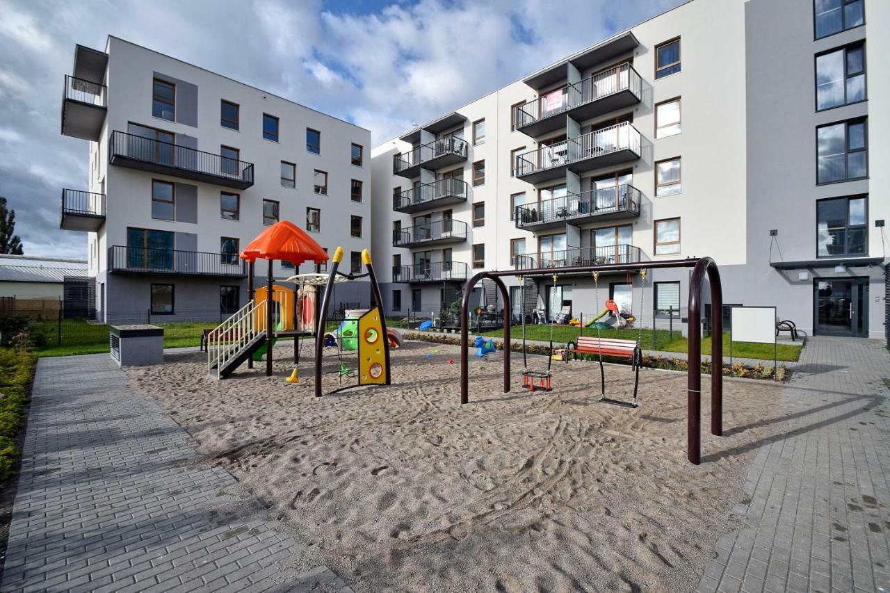 Apartament Oliwka Z Prywatnym Miejscem Postojowym Колобжег Экстерьер фото